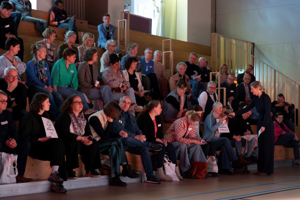 Ruim tweehonderd deelnemers bezochten het FondsenFestival Overijssel 2025