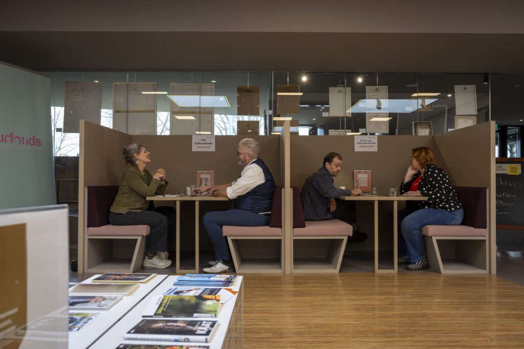 Initiatiefnemers kunnen tijdens het FondsenFestival speeddaten met fondsen