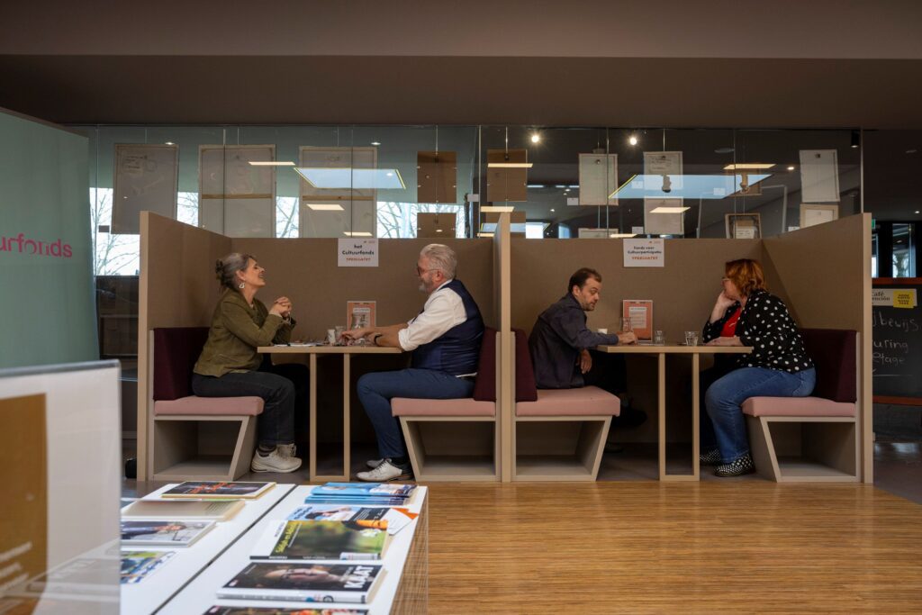Speeddate bewonersinitiatief met fonds tijdens FondsenFestival