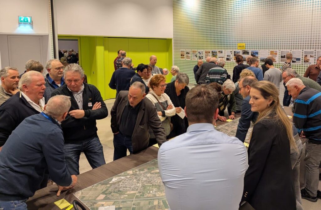Inwoners gaan met begeleiding van Stimuland om tafel voor ontwikkelen dorpsvisie